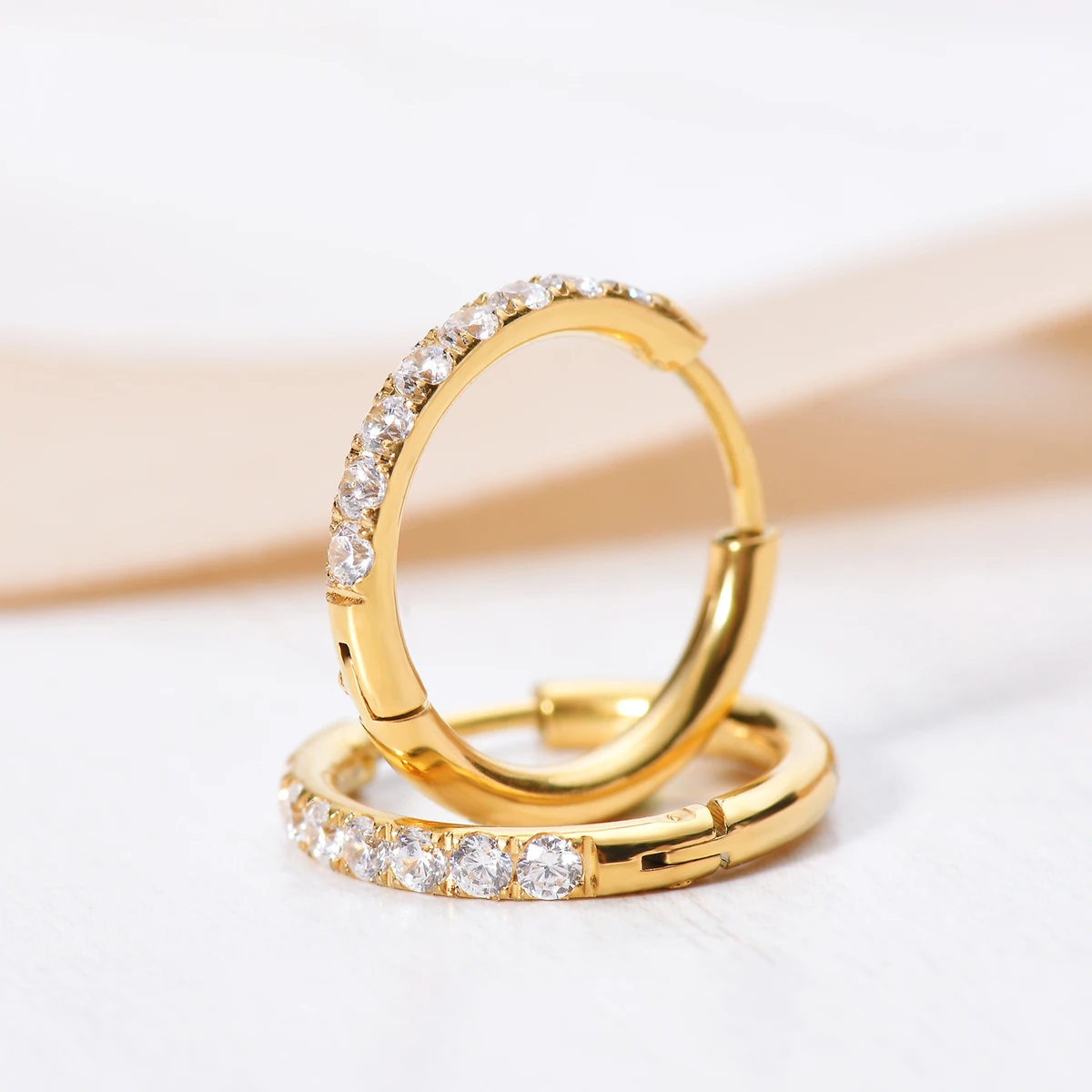 2 pezzi orecchini a cerchio in - Conch Earring Hoop recensione e prezzo