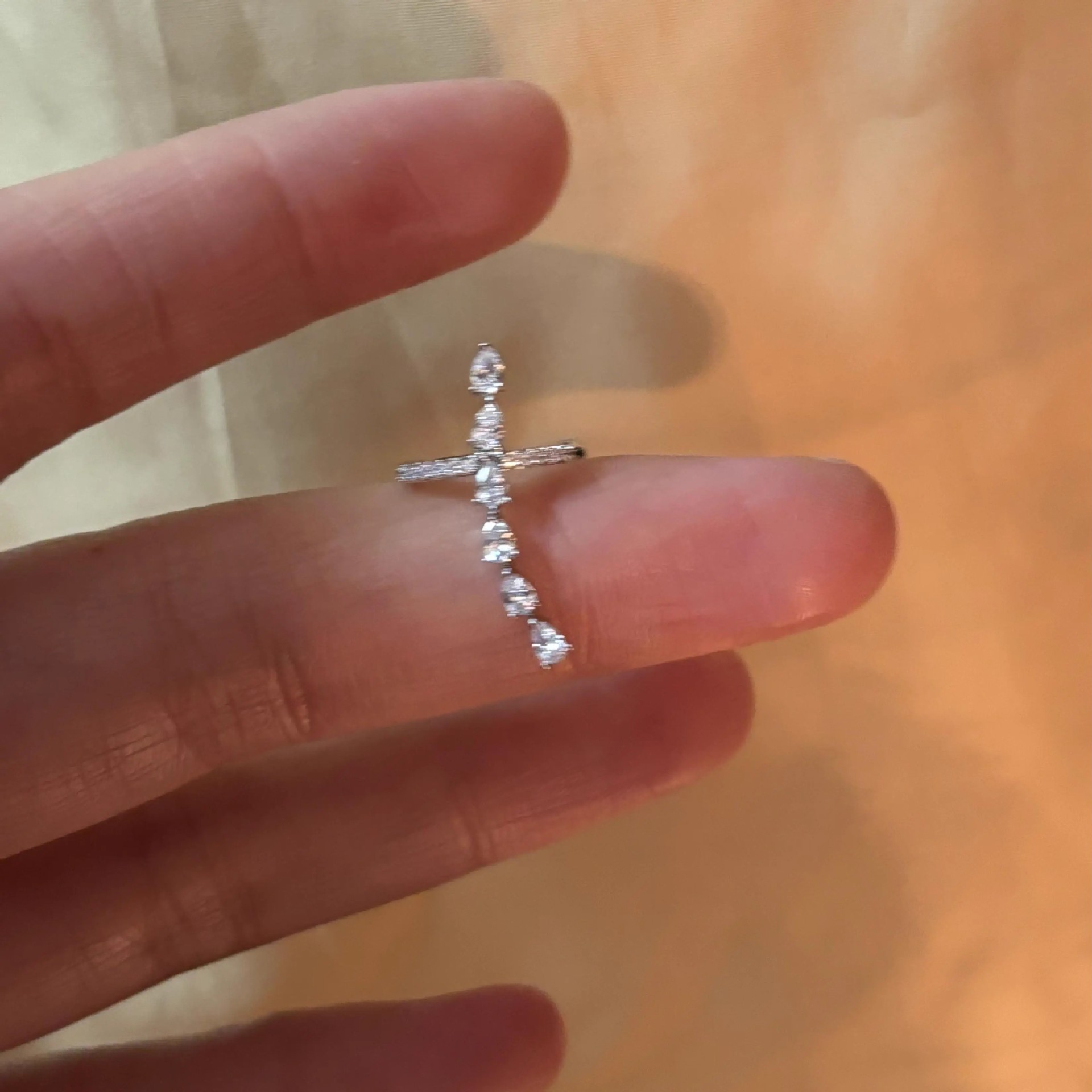 Nuovi Orecchini a Clip con Zir - Conch Earring Hoop recensione e prezzo
