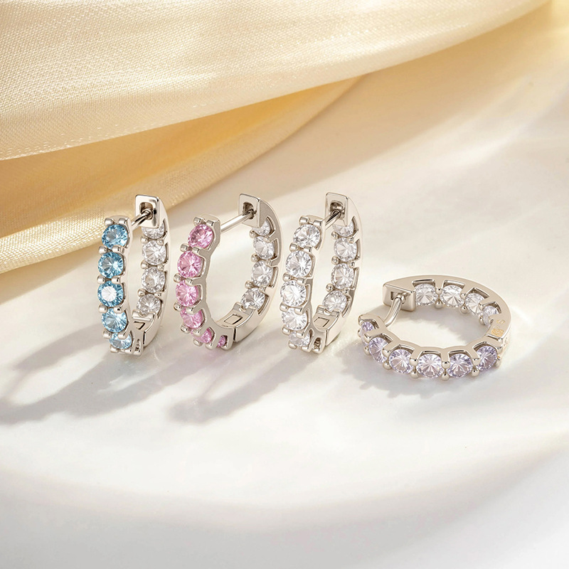 Orecchini a Cerchio in Acciaio - Conch Earring Hoop recensione e prezzo