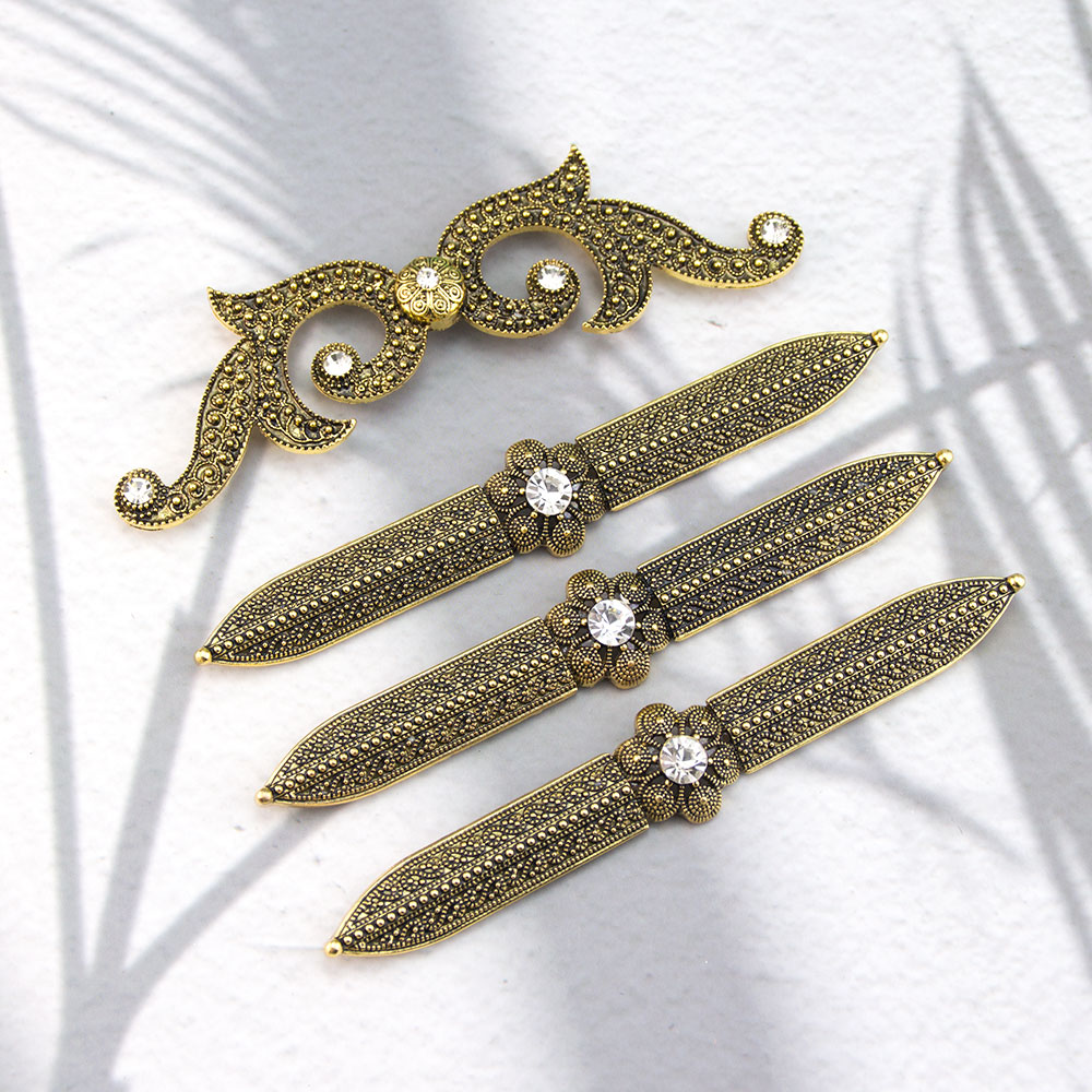 Pettorina da donna vintage del - Body Jewelry In Bulk recensione e prezzo