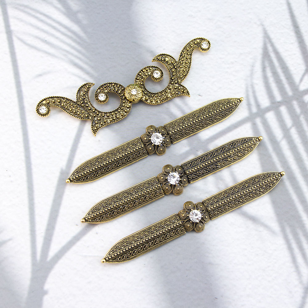 Pettorina da donna vintage del - Body Jewelry In Bulk recensione e prezzo